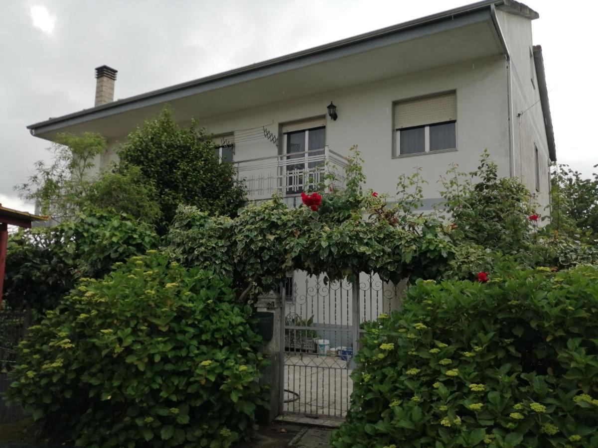 A Casa Dos Avos Villa Celanova Exterior photo